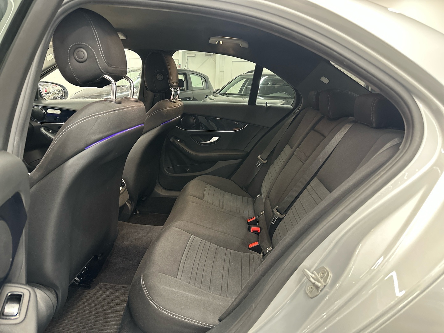 MERCEDES-BENZ C 2016