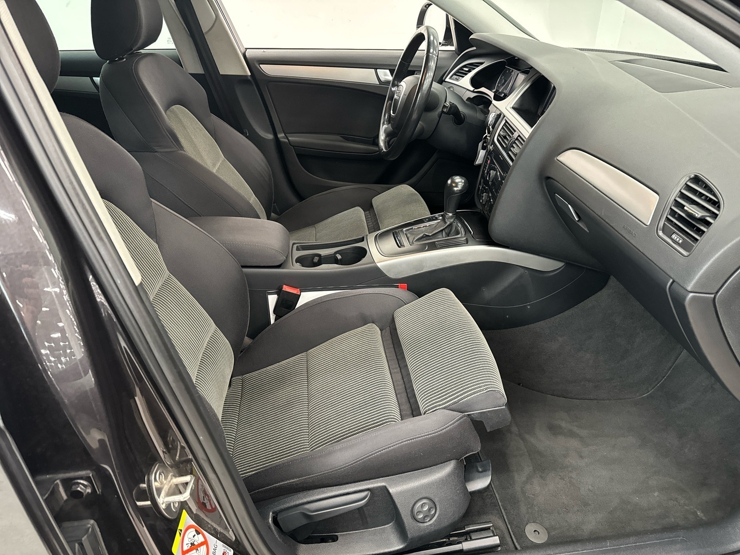 AUDI A4 2008