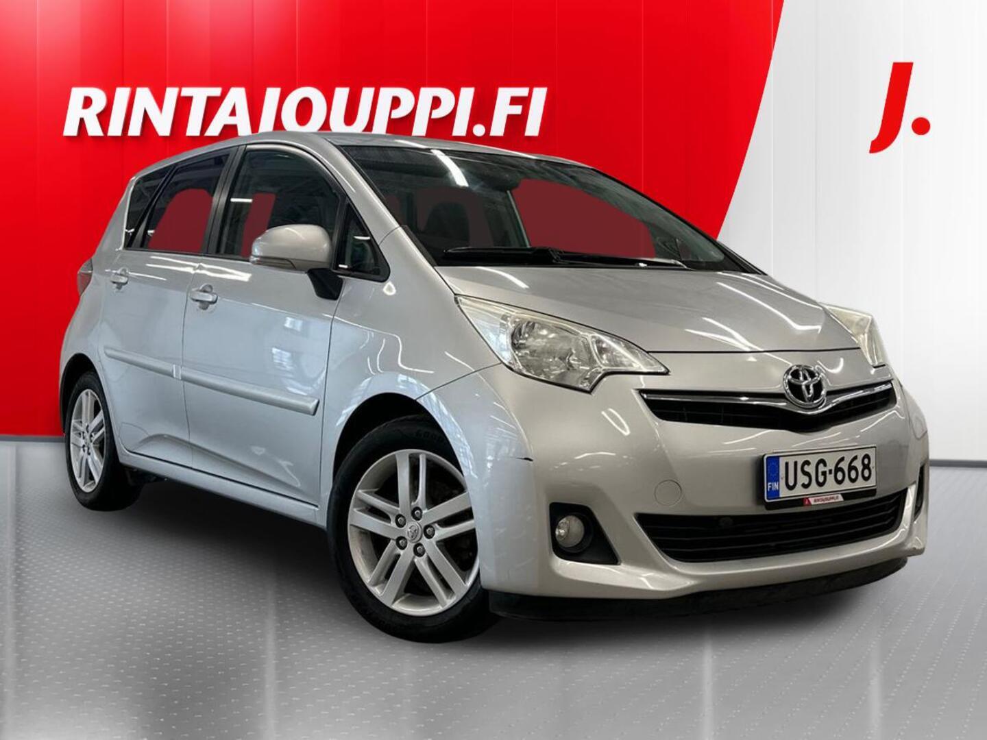 TOYOTA Verso-S 2012