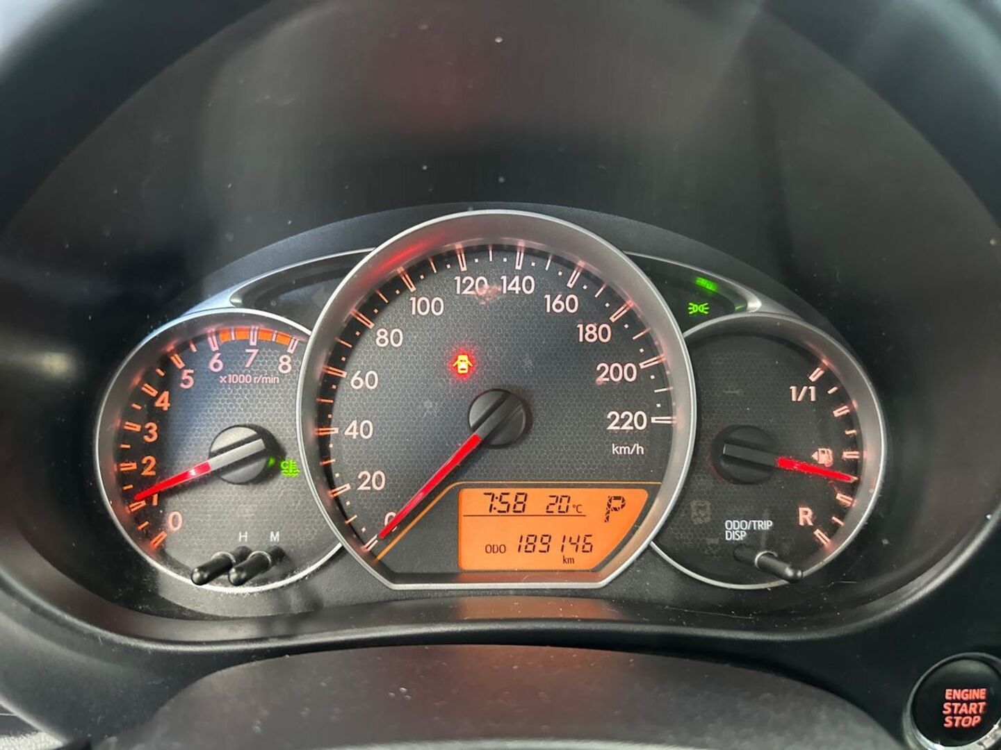 TOYOTA Verso-S 2012
