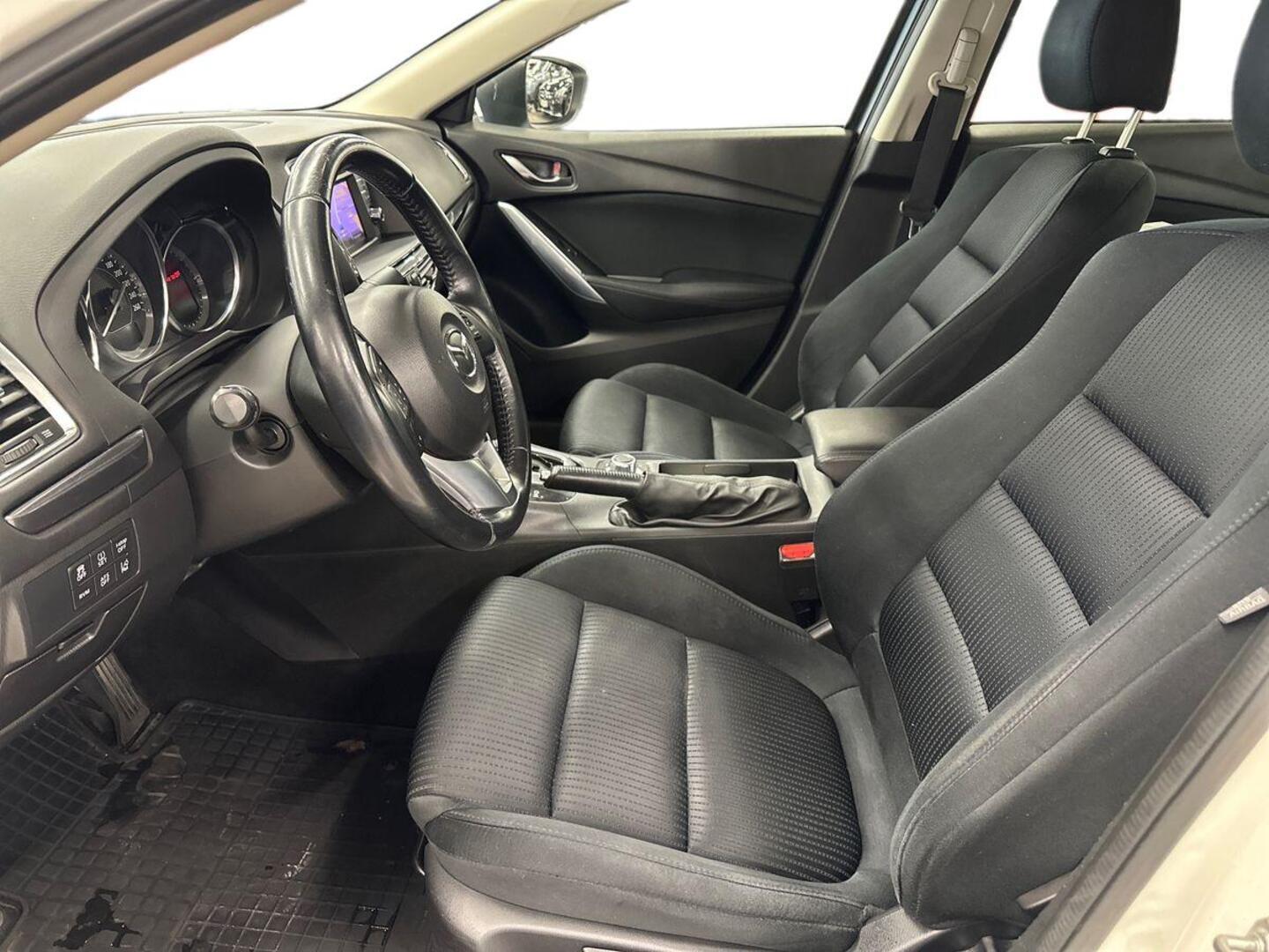 MAZDA Mazda6 2015