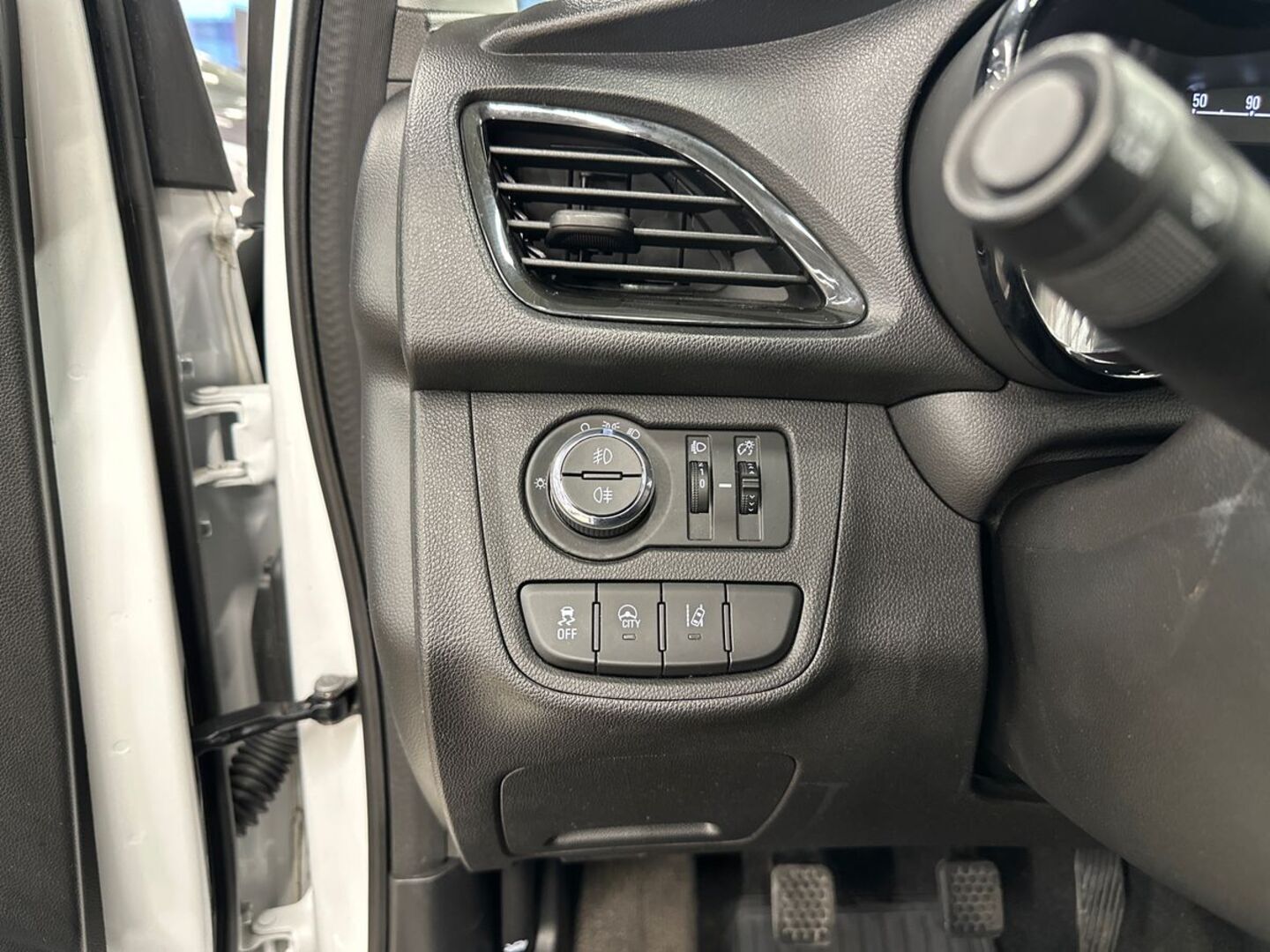 OPEL Karl 2015