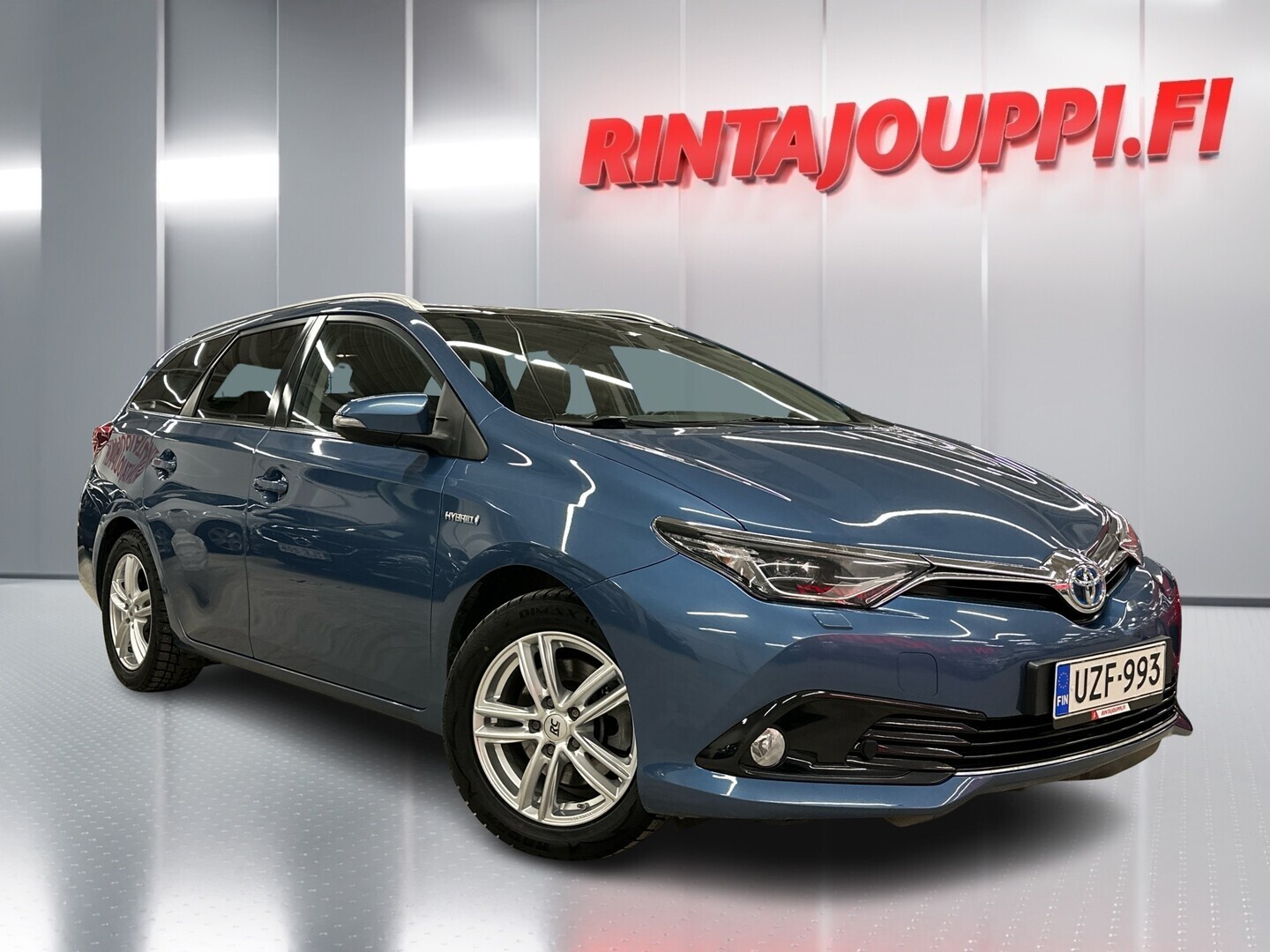 TOYOTA Auris 2016