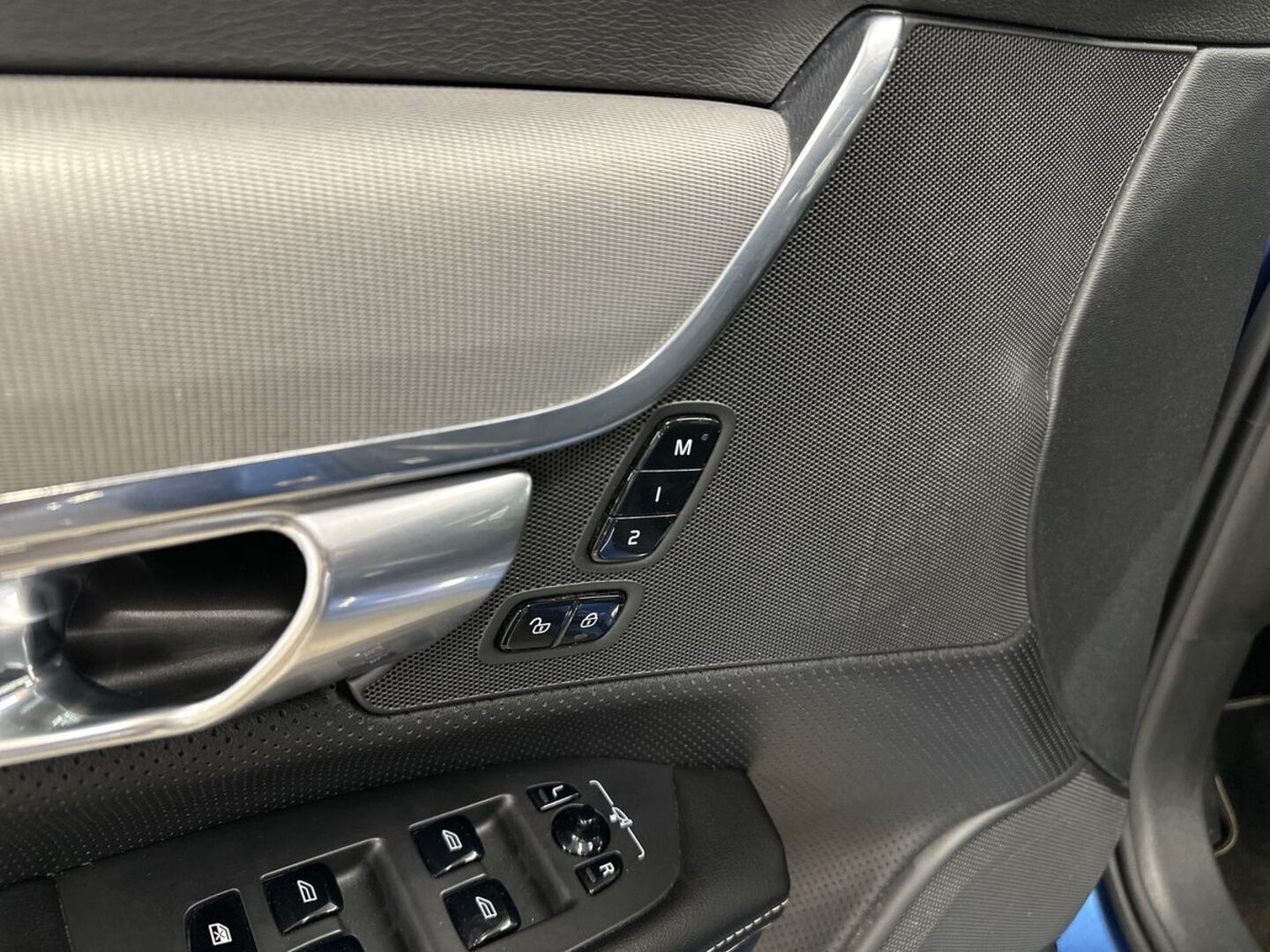 VOLVO V90 2017