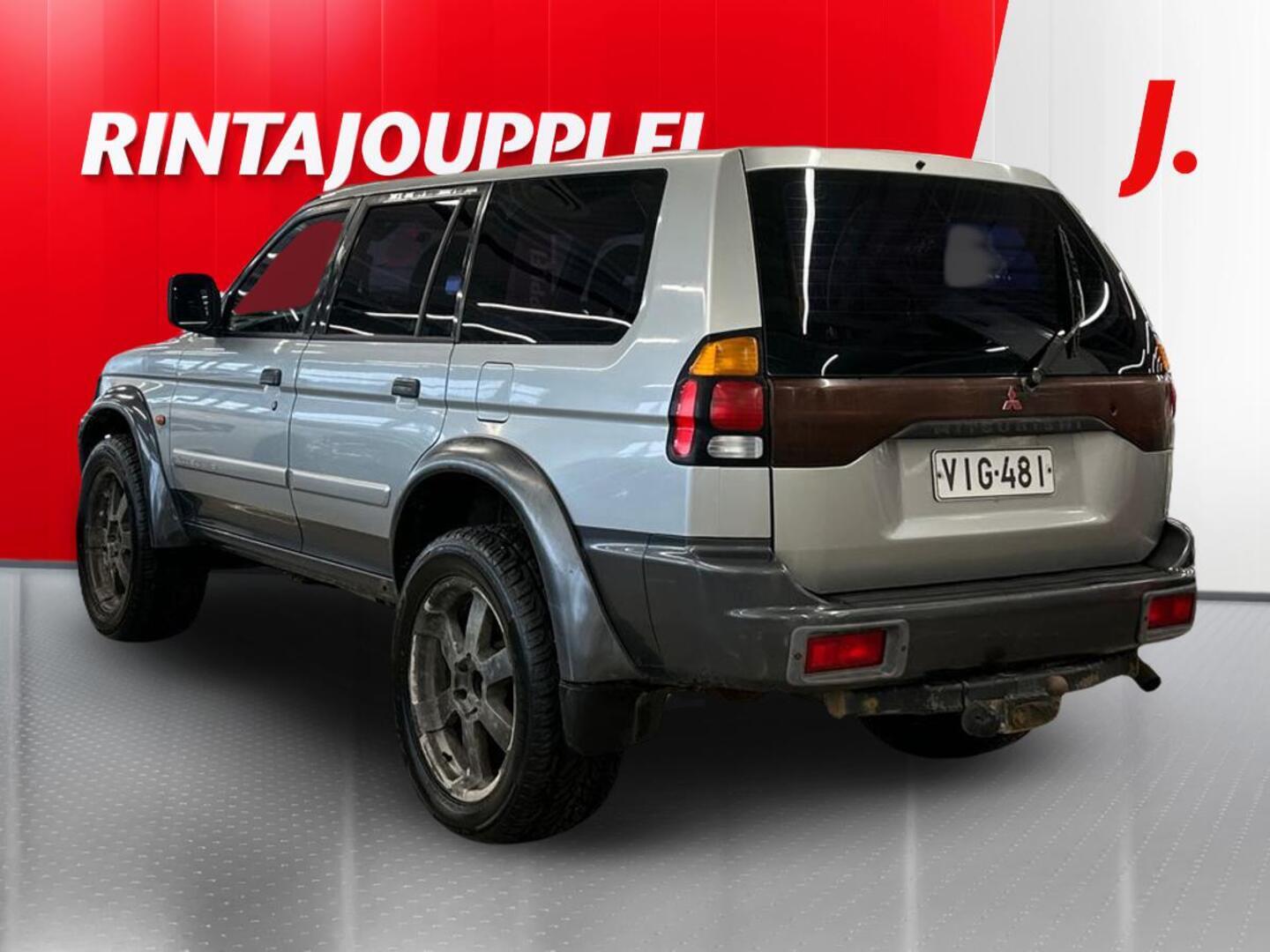 MITSUBISHI Pajero 2000