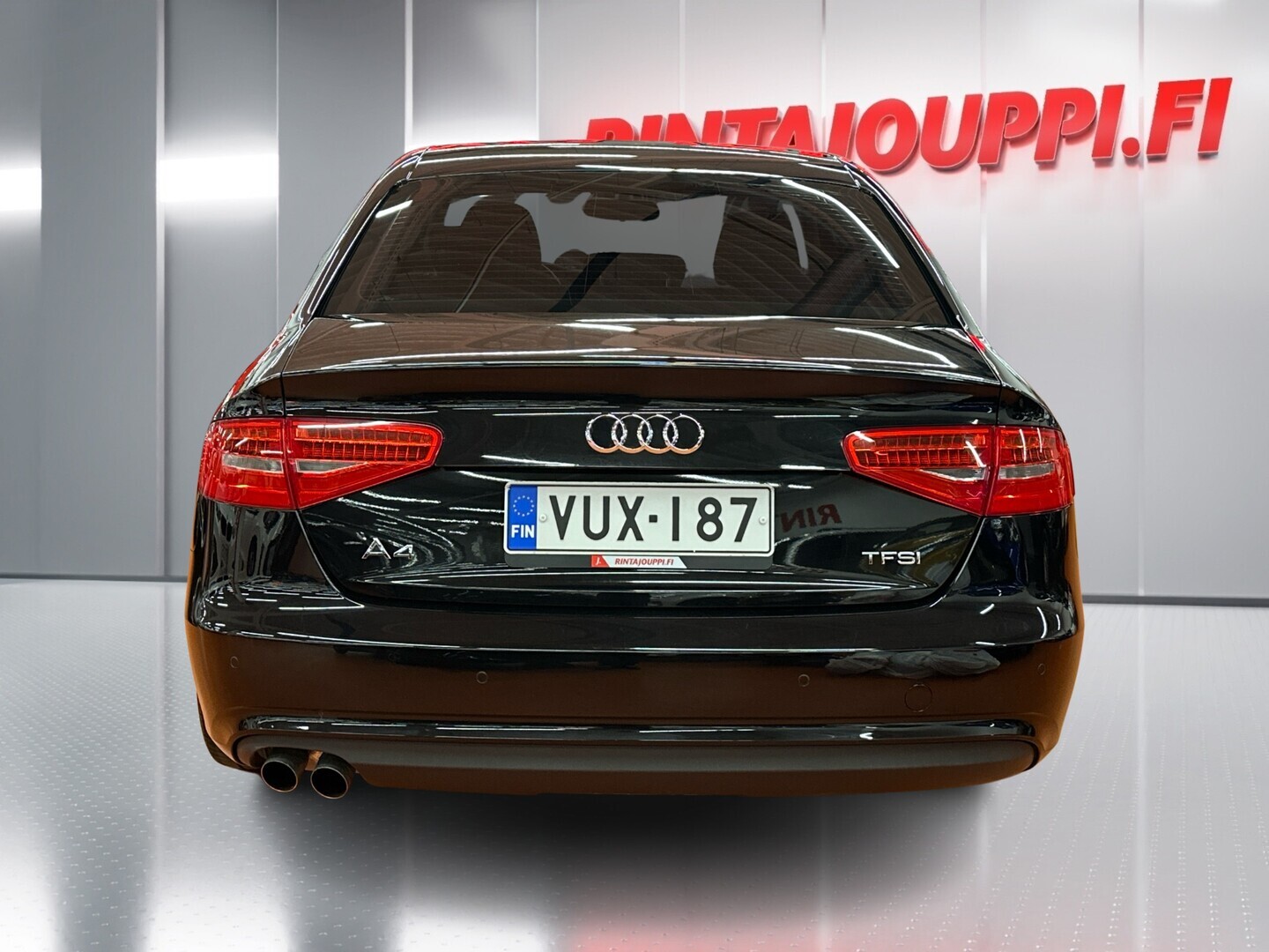 AUDI A4 2012