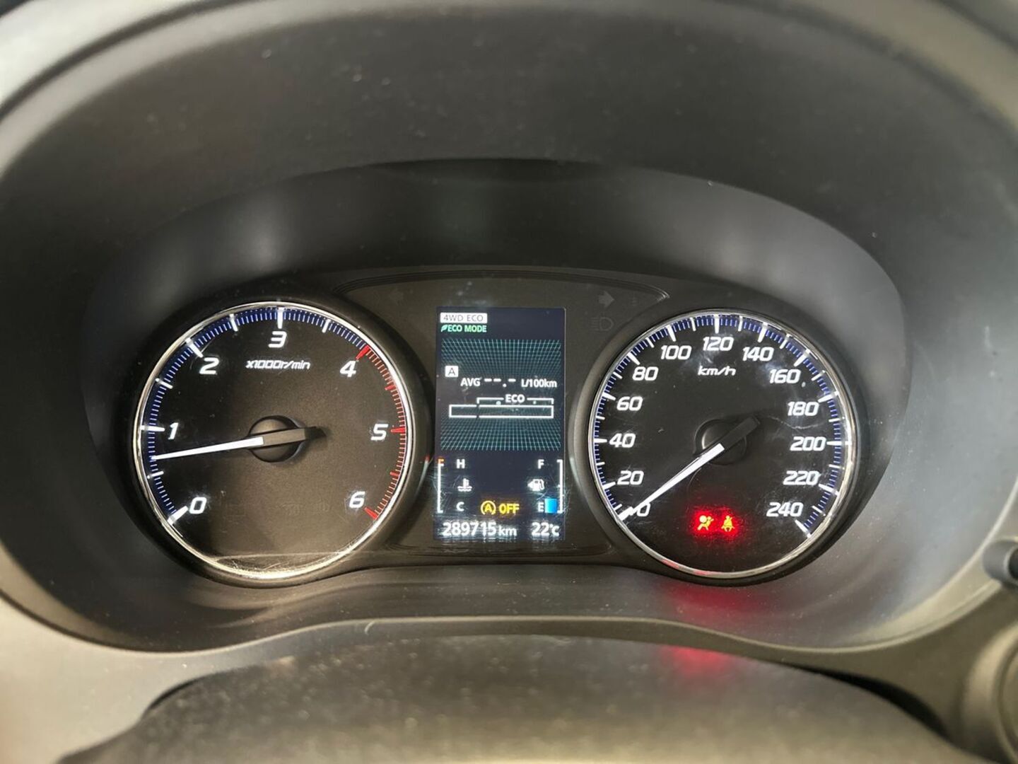 MITSUBISHI Outlander 2013