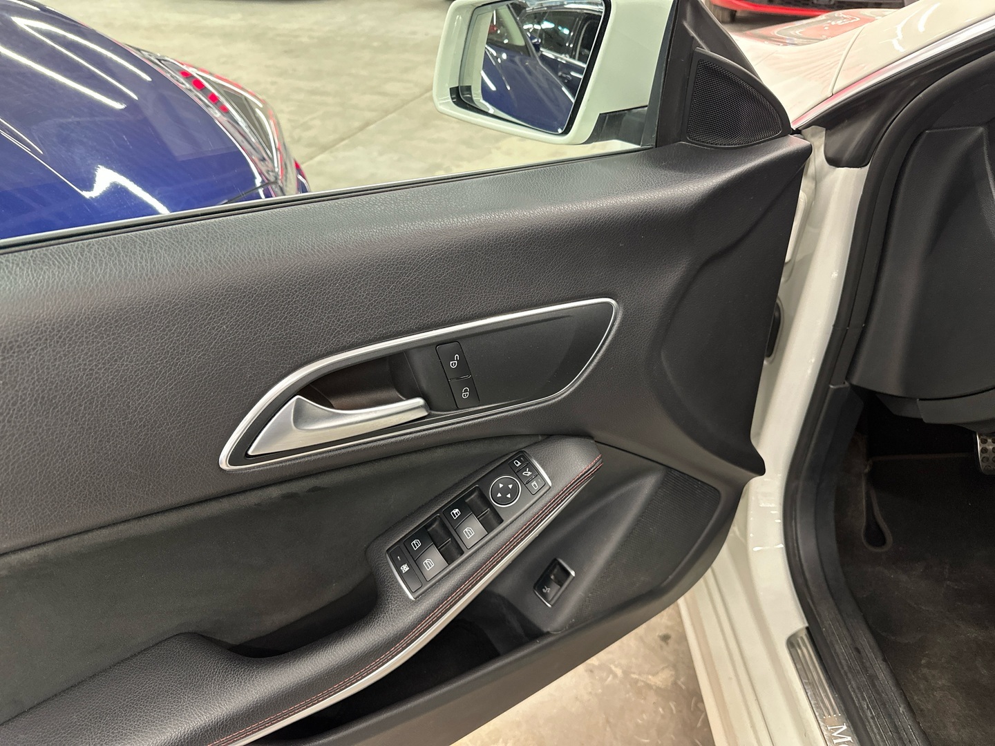 MERCEDES-BENZ CLA 2015