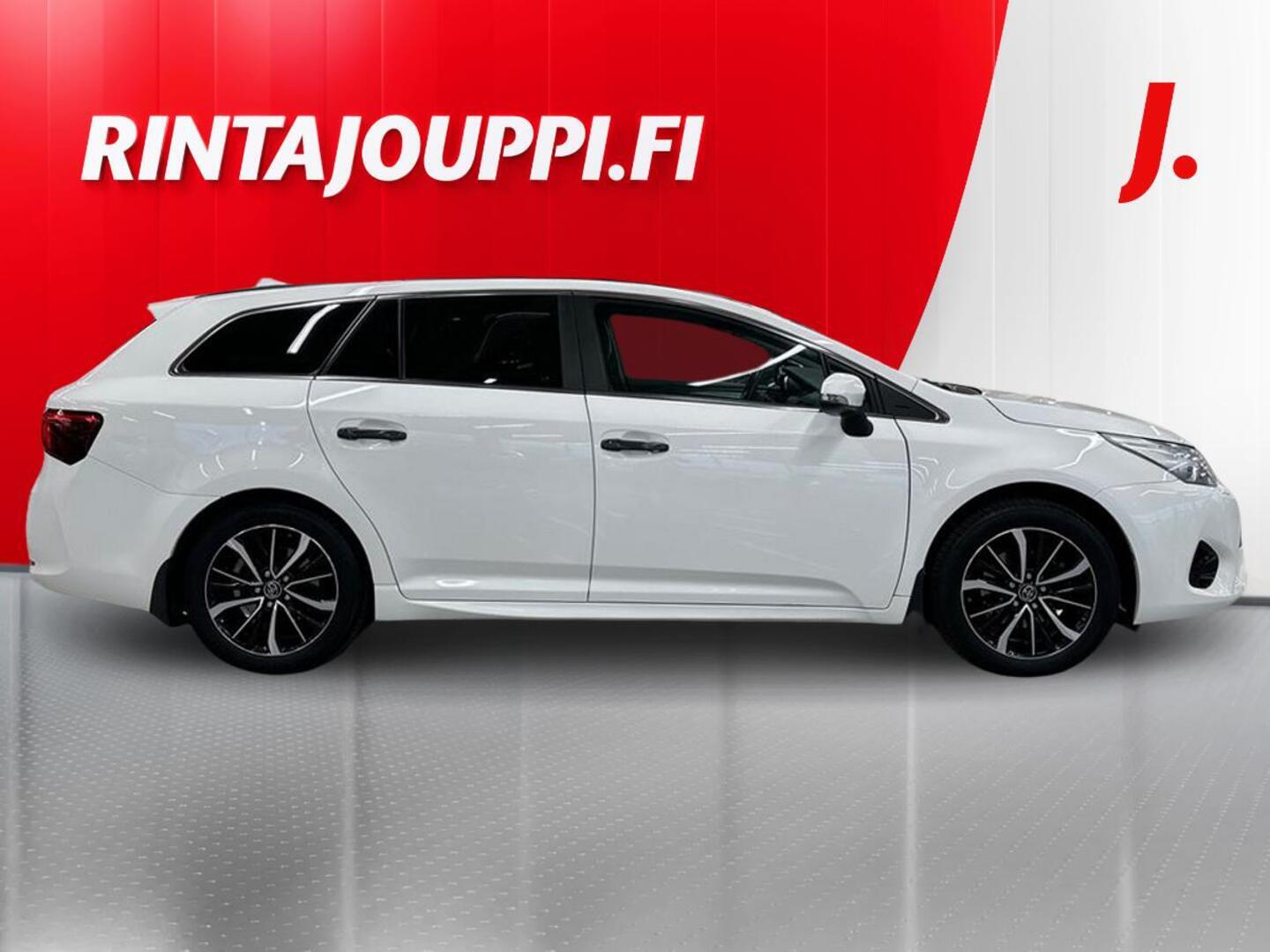 TOYOTA Avensis 2018
