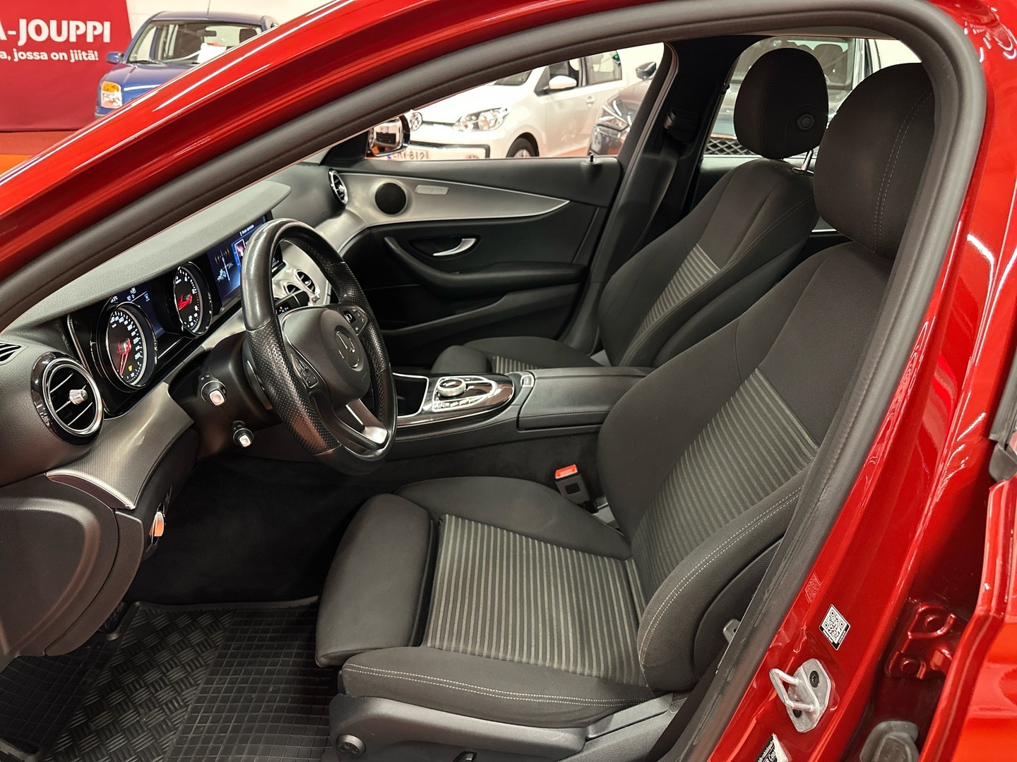 MERCEDES-BENZ E 2018