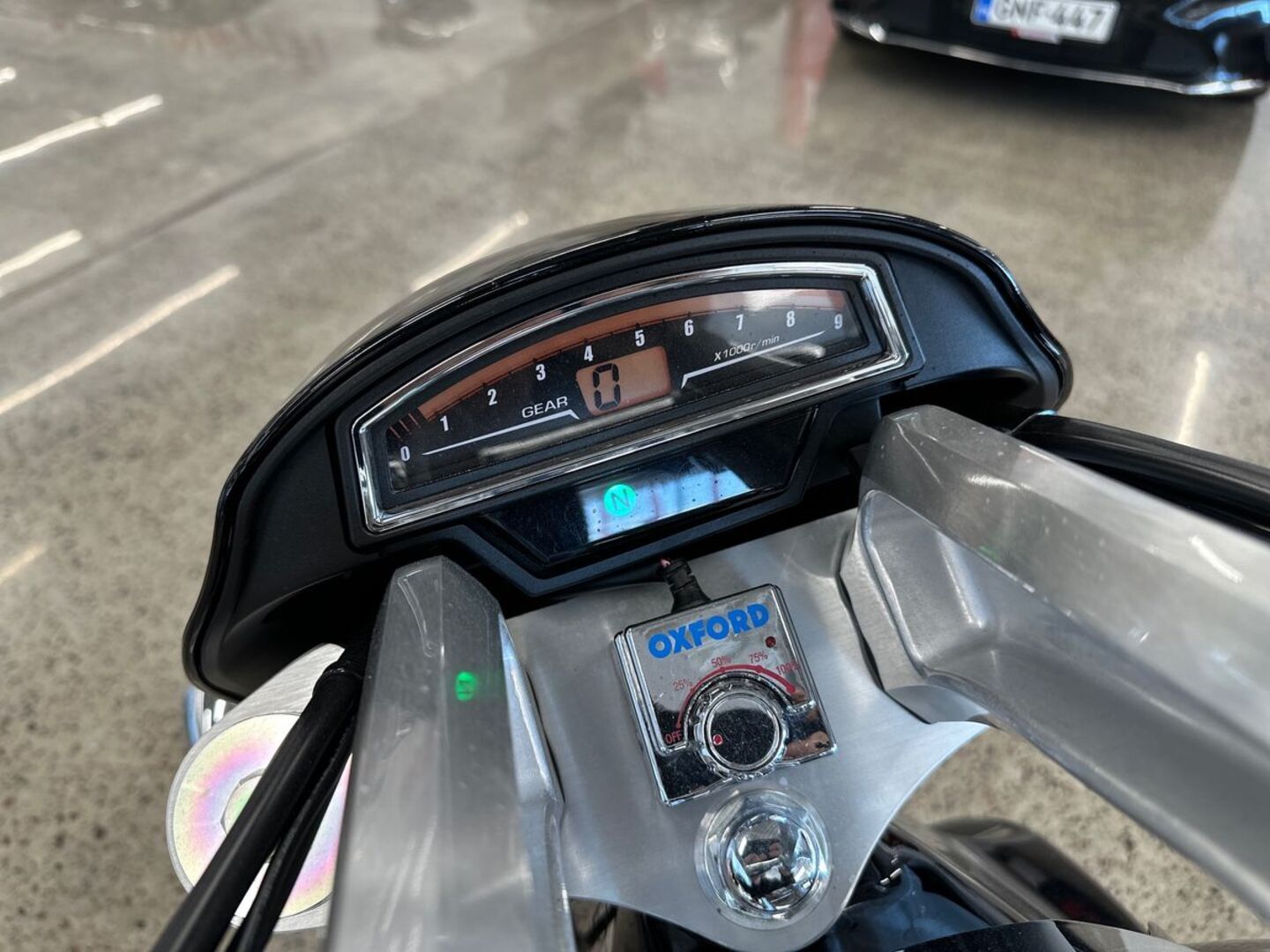 SUZUKI VZR 2012