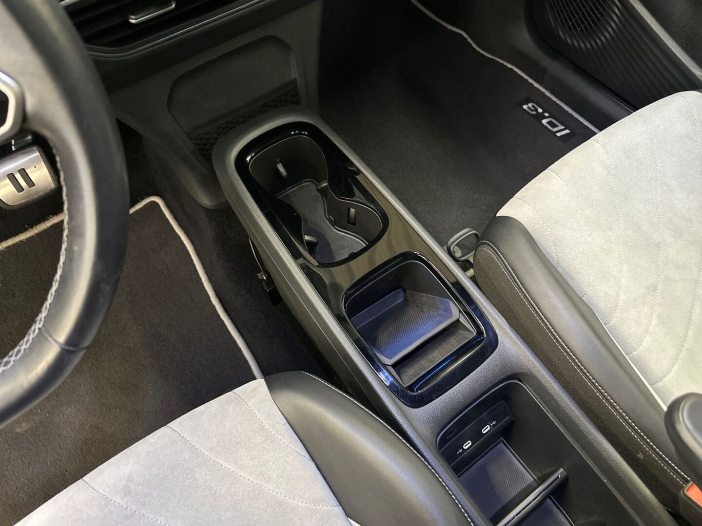 VOLKSWAGEN ID.3 19