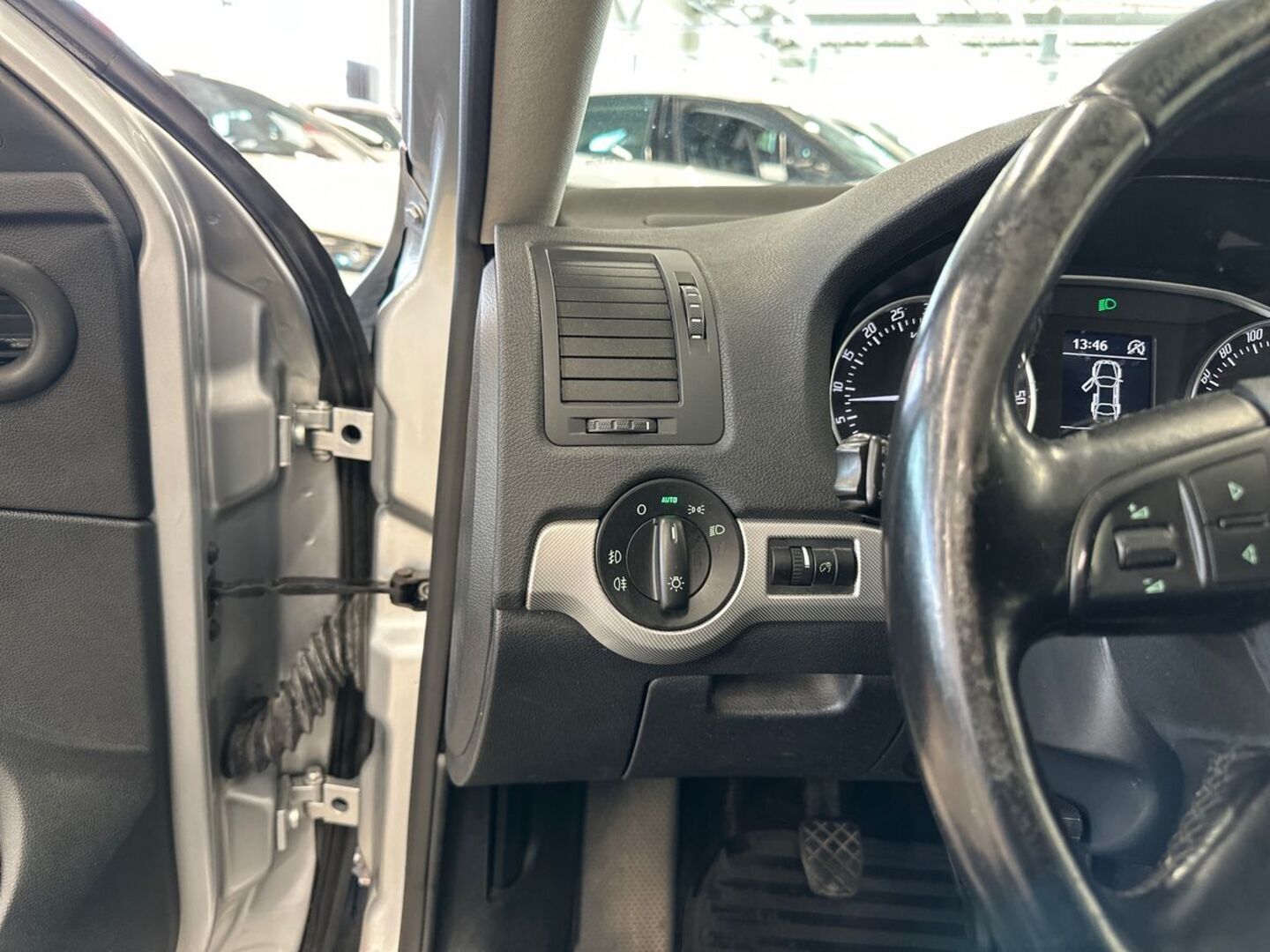 SKODA Octavia 12