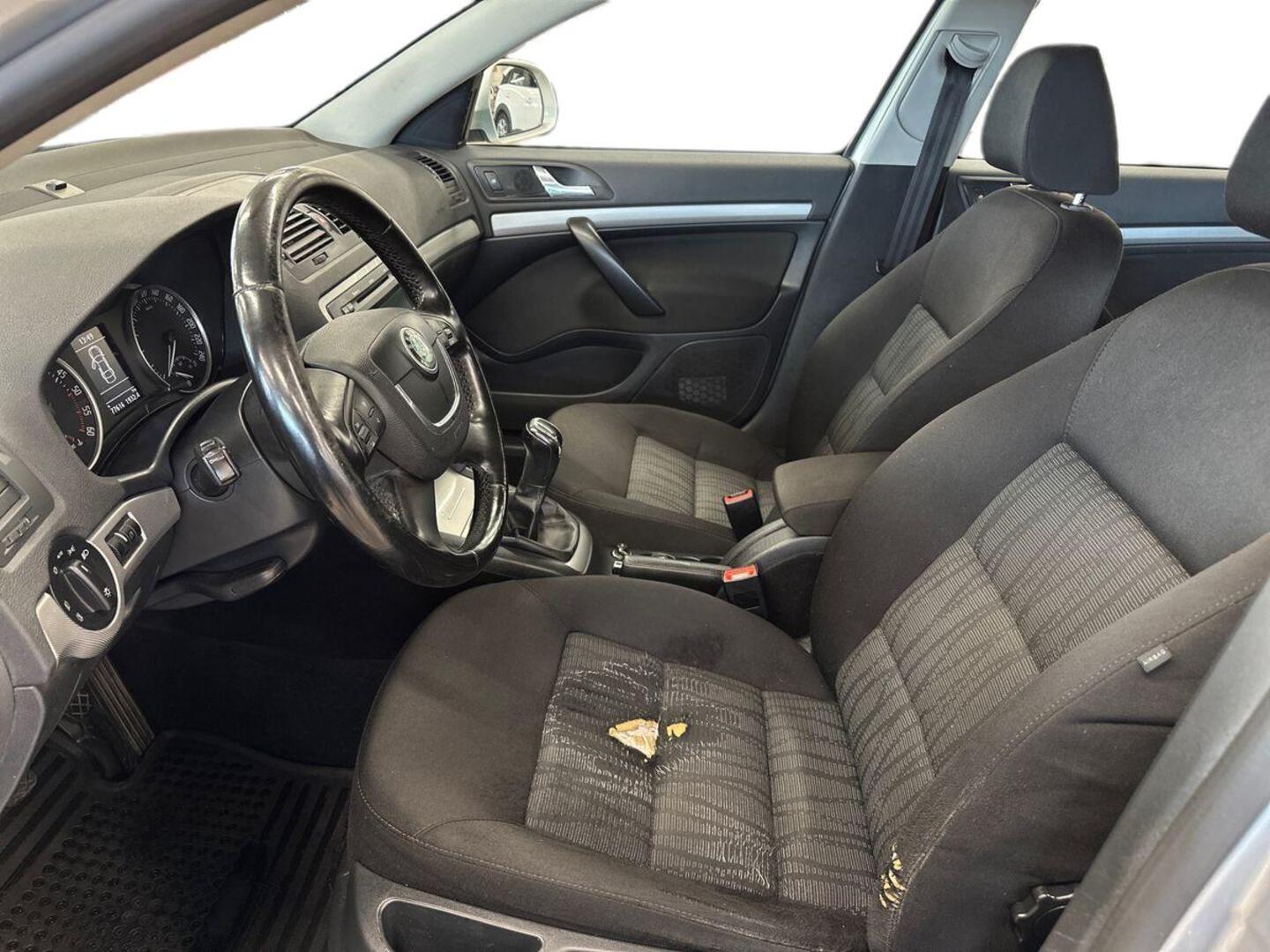 SKODA Octavia 9