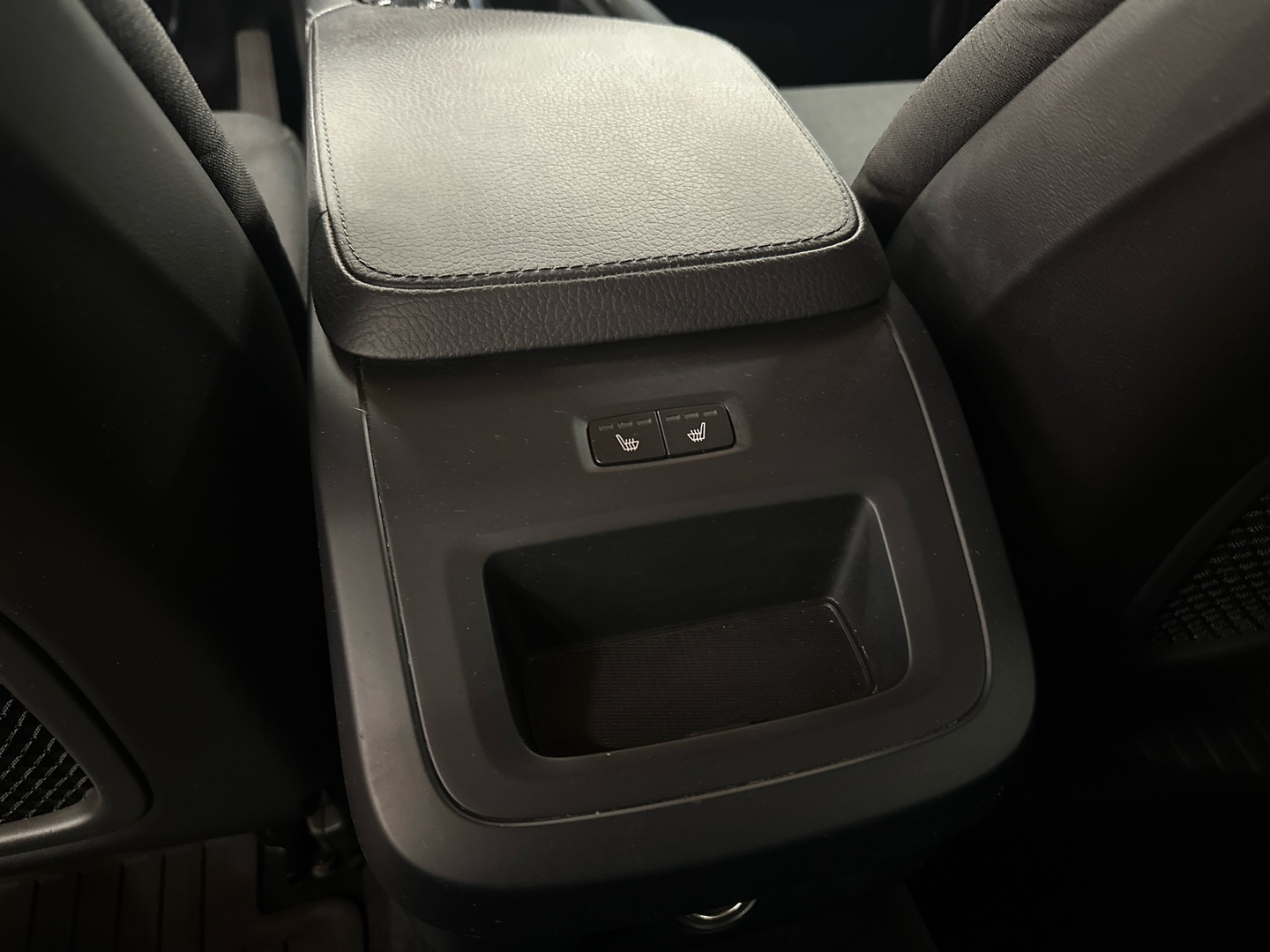 VOLVO V90 2019