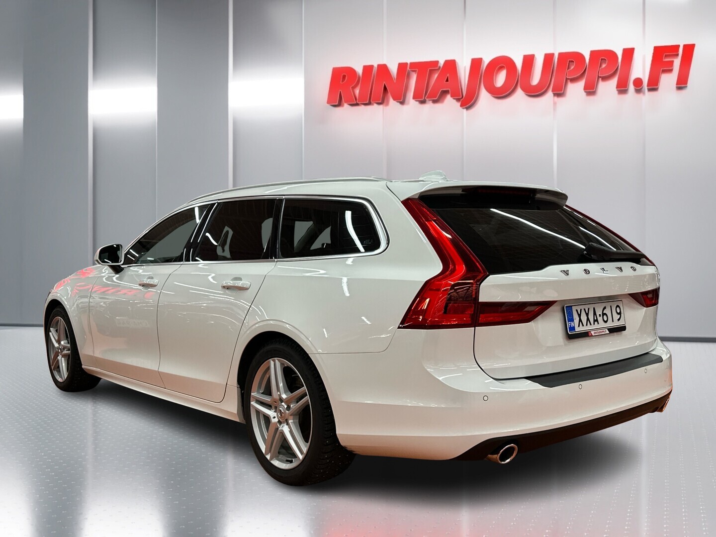 VOLVO V90 2019