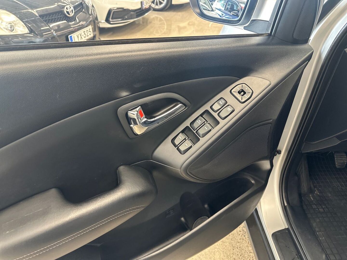 HYUNDAI ix35 14