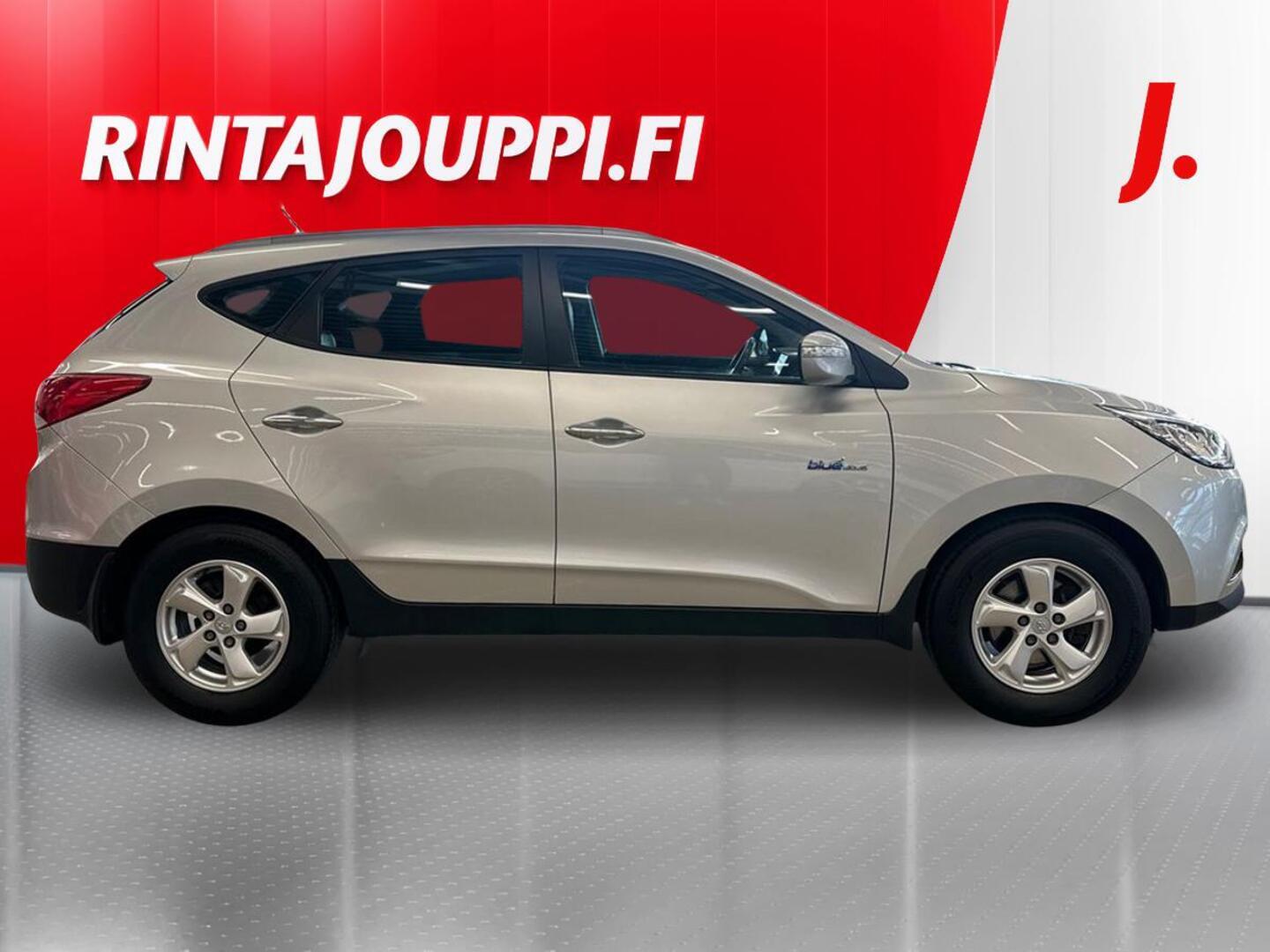 HYUNDAI ix35 6