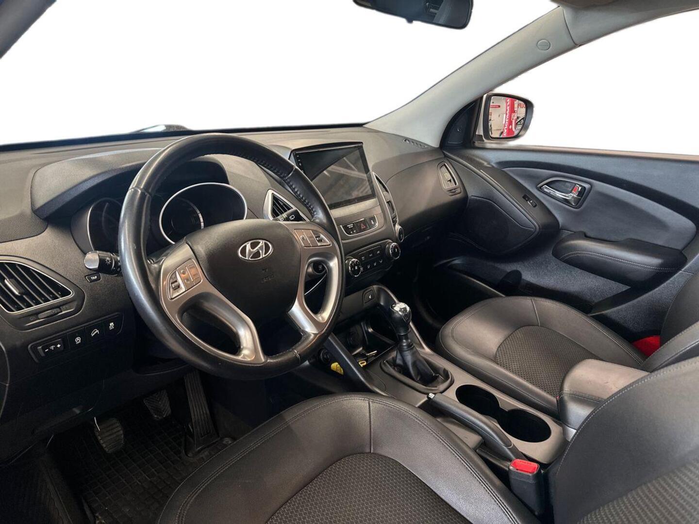 HYUNDAI ix35 7