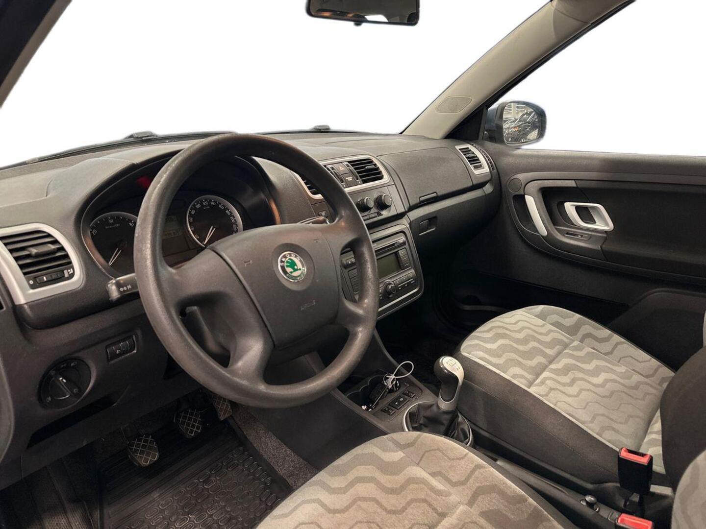 SKODA Fabia 2008
