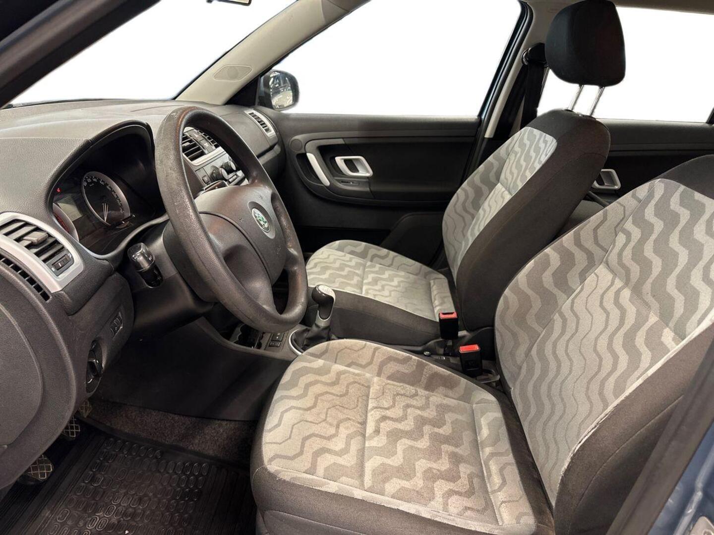SKODA Fabia 2008