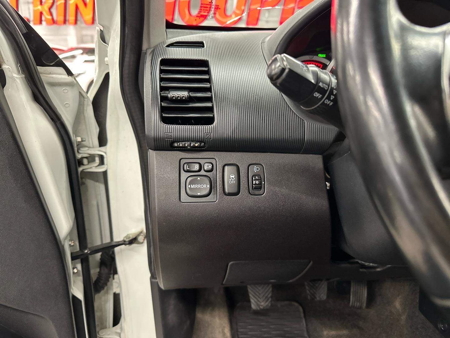 MITSUBISHI L200 2014