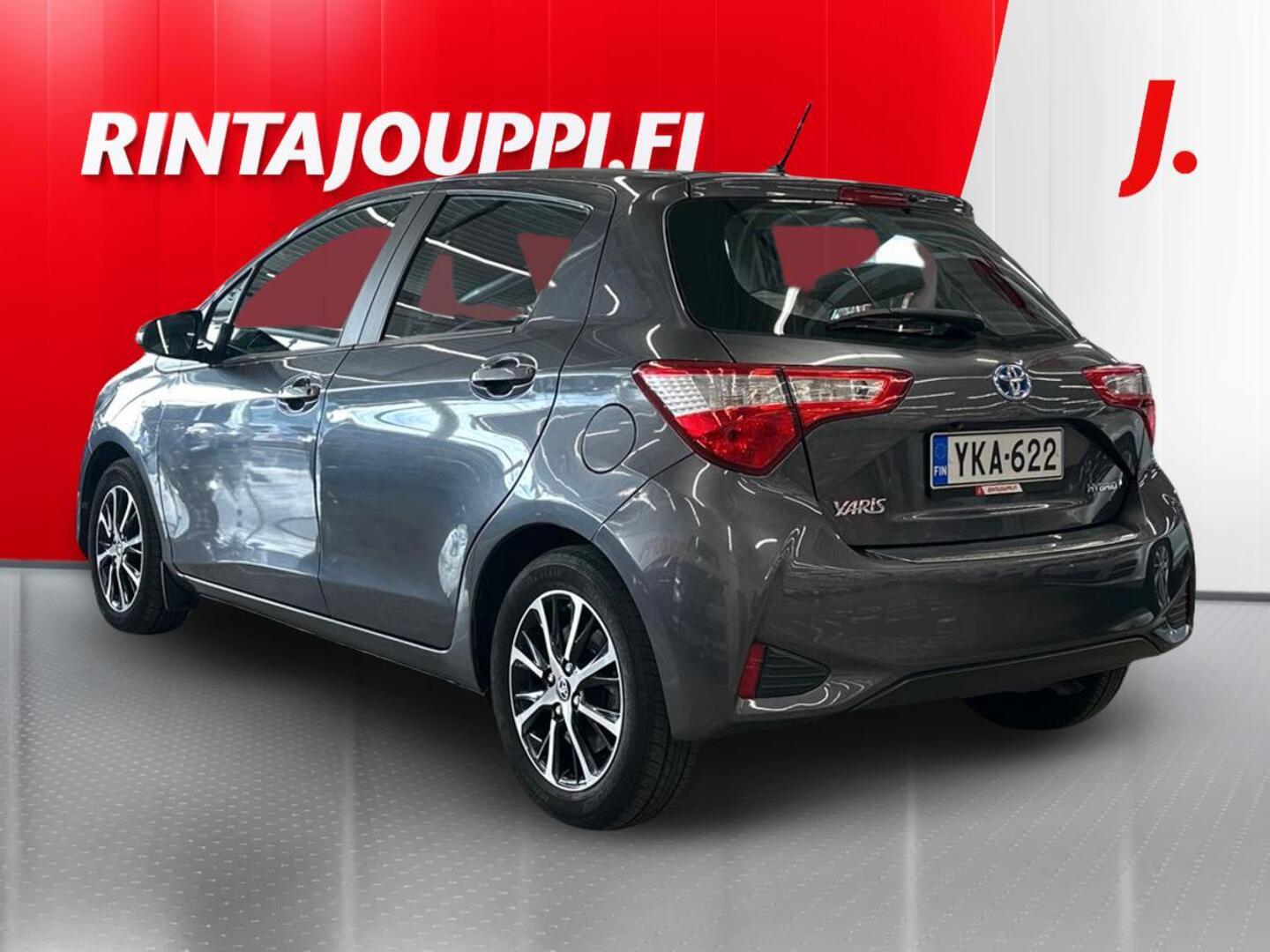 TOYOTA Yaris 2018