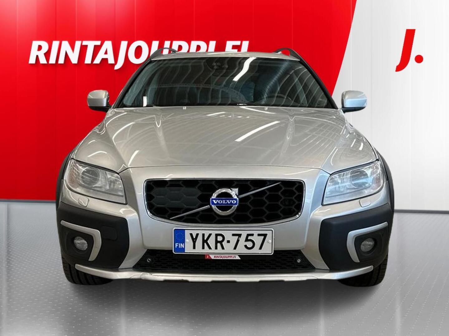 VOLVO XC70 2016