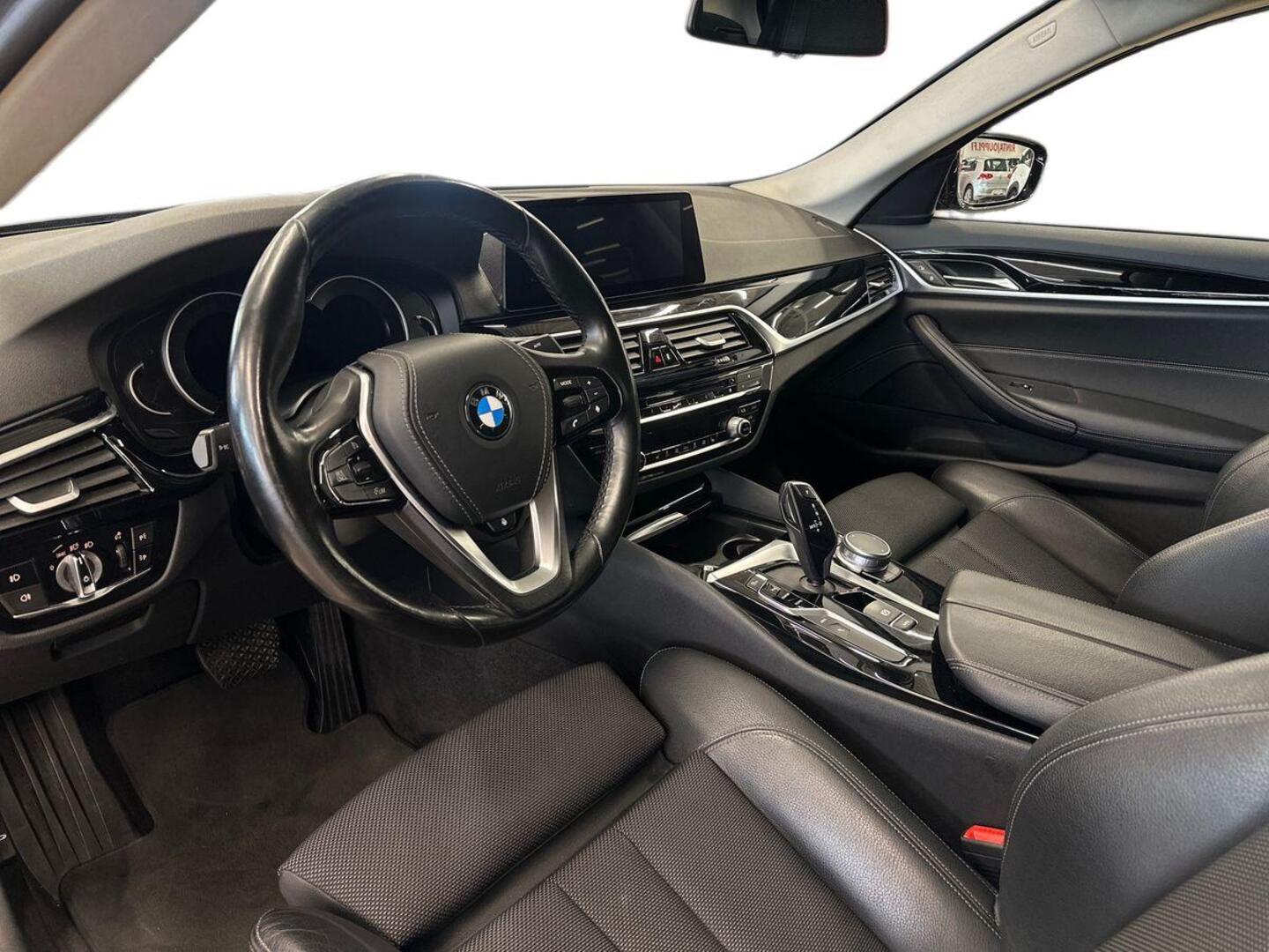 BMW 530 2019