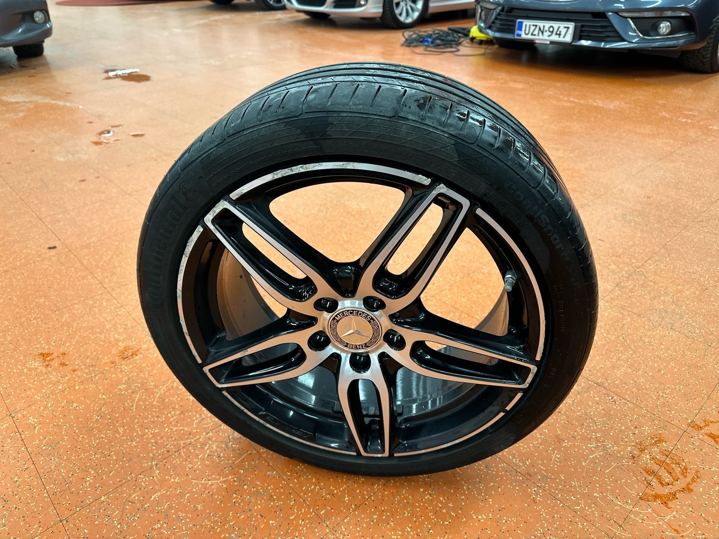 MERCEDES-BENZ A 2017