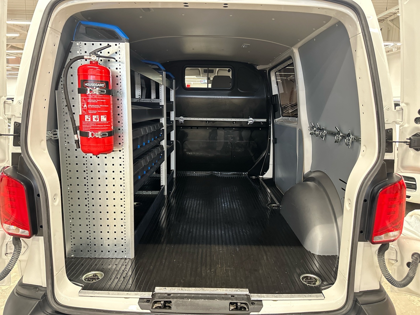 VOLKSWAGEN Transporter 2021