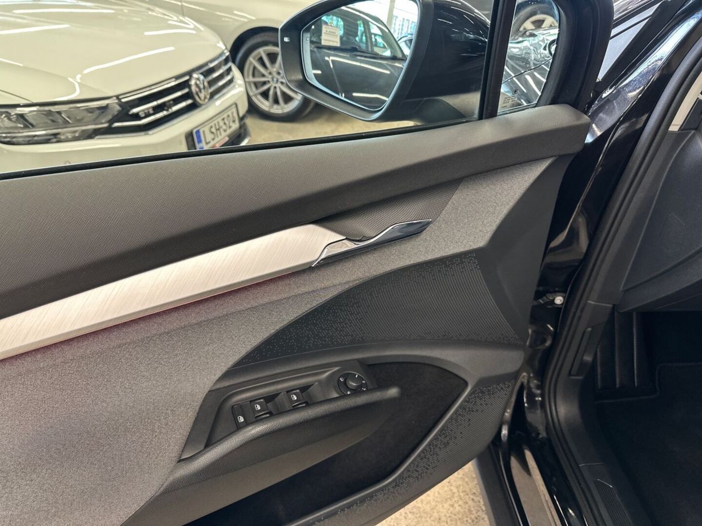 SKODA Enyaq 2021