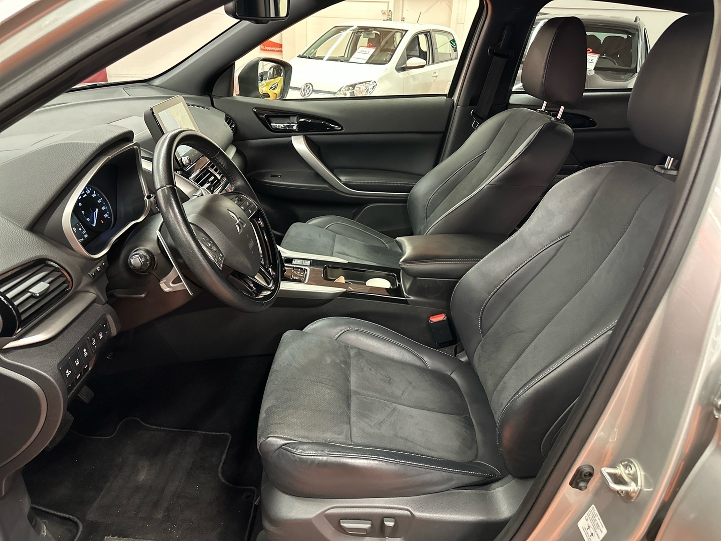 MITSUBISHI Eclipse Cross 2021