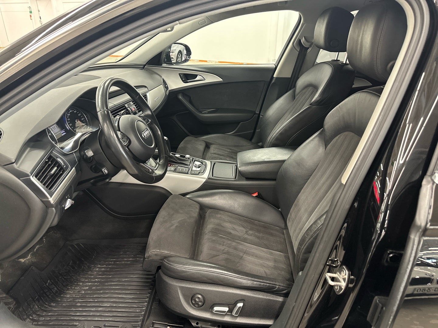 AUDI A6 2016