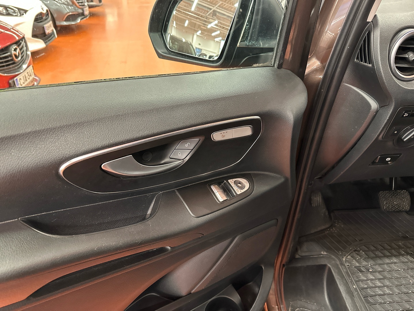 MERCEDES-BENZ Vito 2017