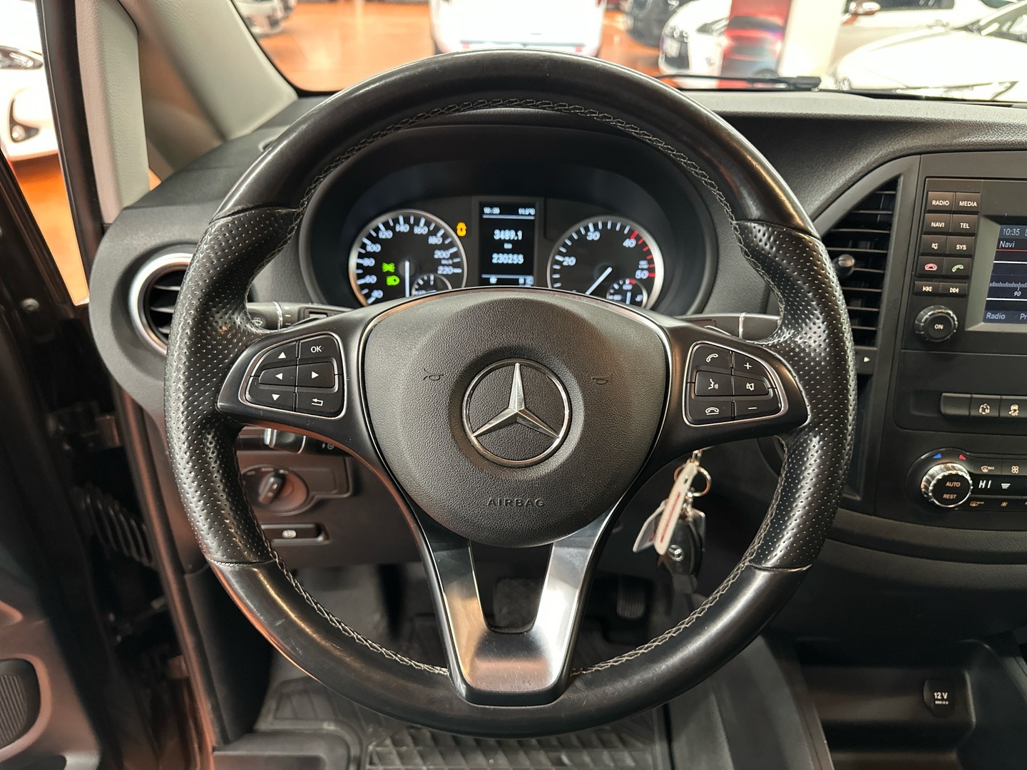 MERCEDES-BENZ Vito 2017