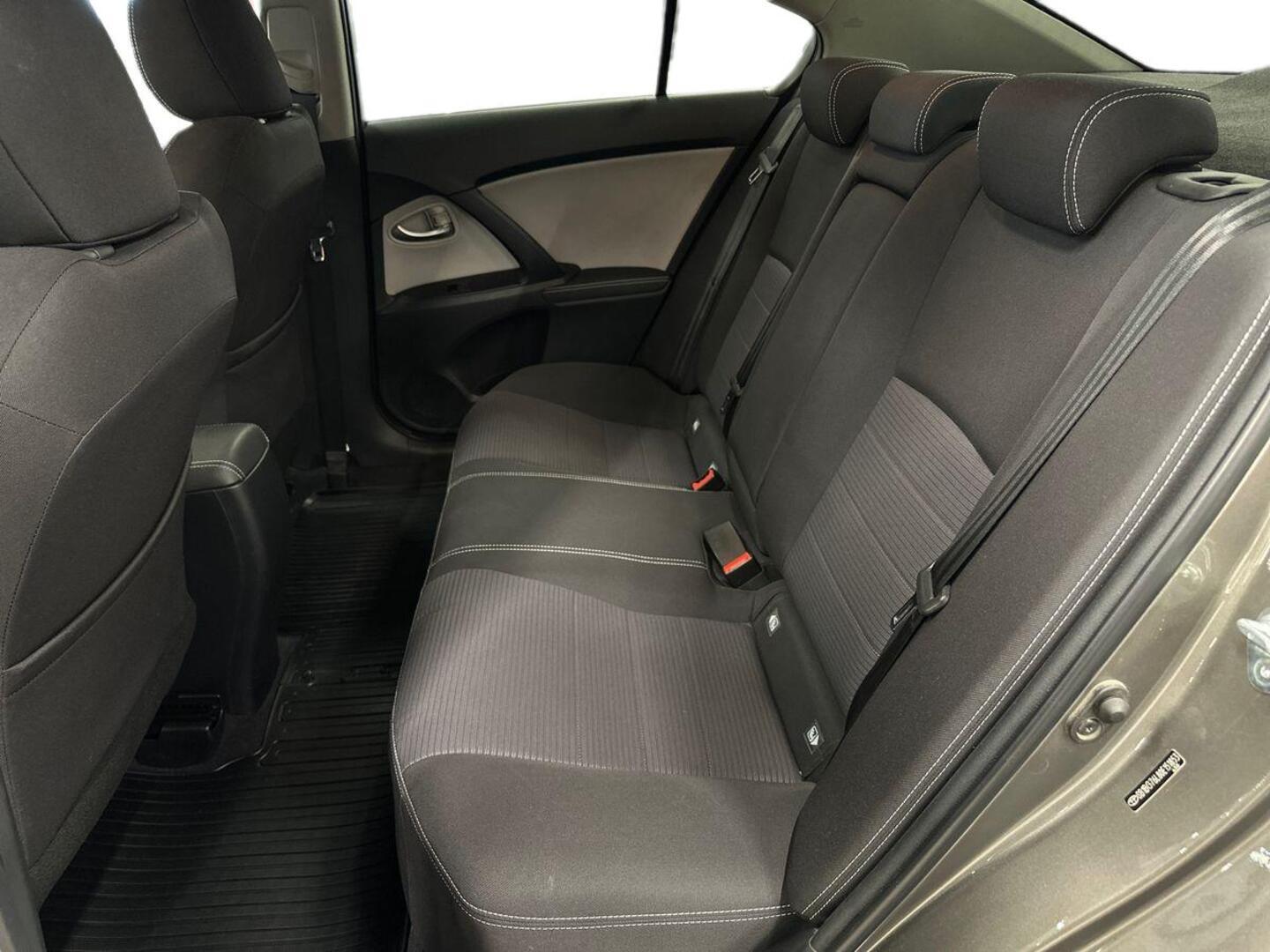 TOYOTA Avensis 2018