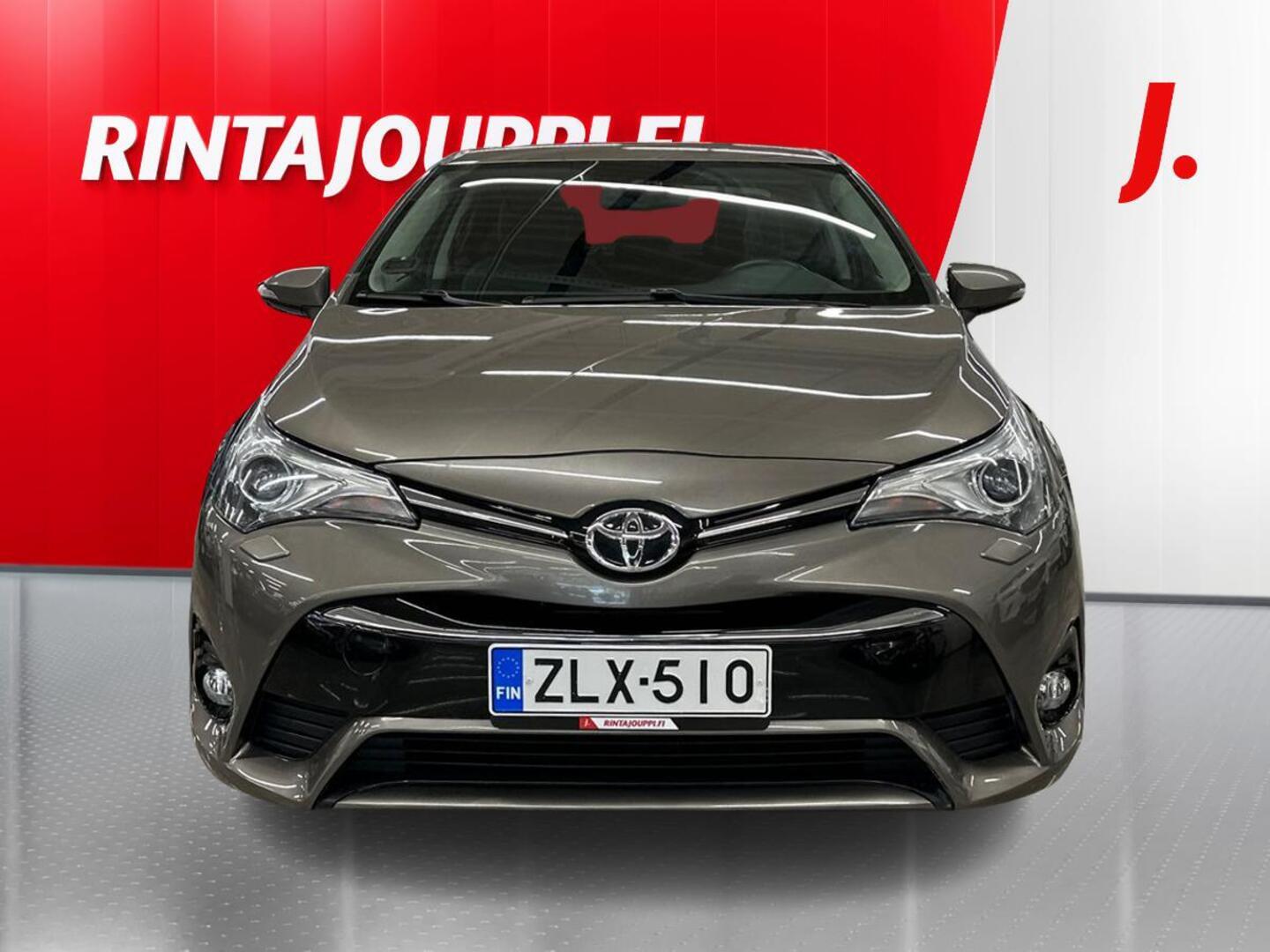 TOYOTA Avensis 2018