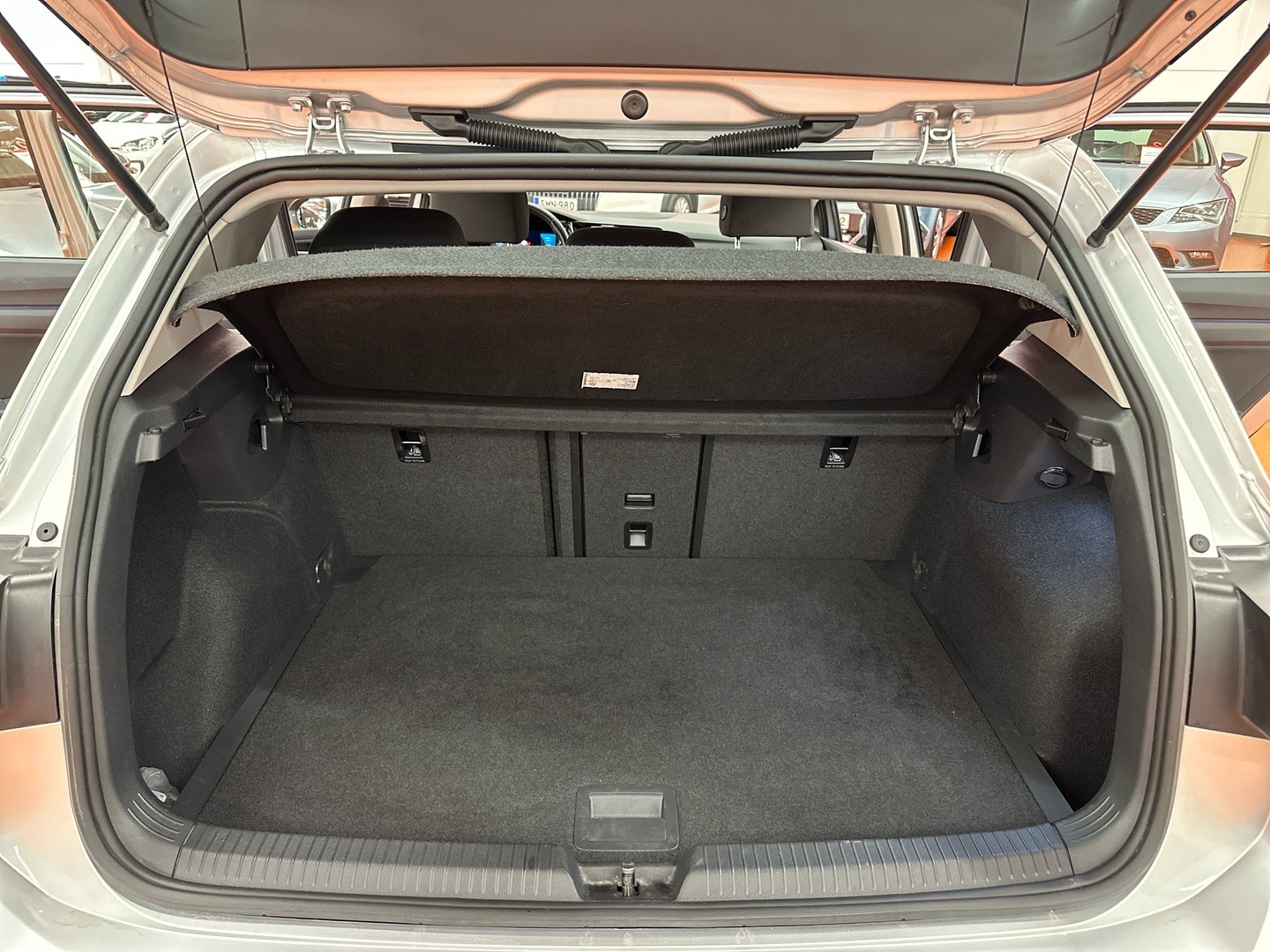 VOLKSWAGEN Golf 2020