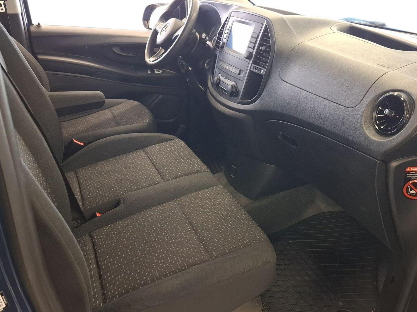 MERCEDES-BENZ Vito 2022