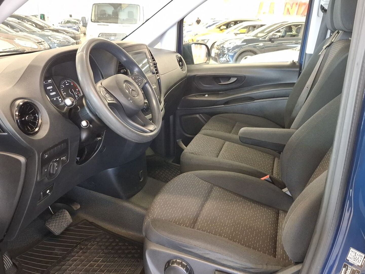 MERCEDES-BENZ Vito 2022