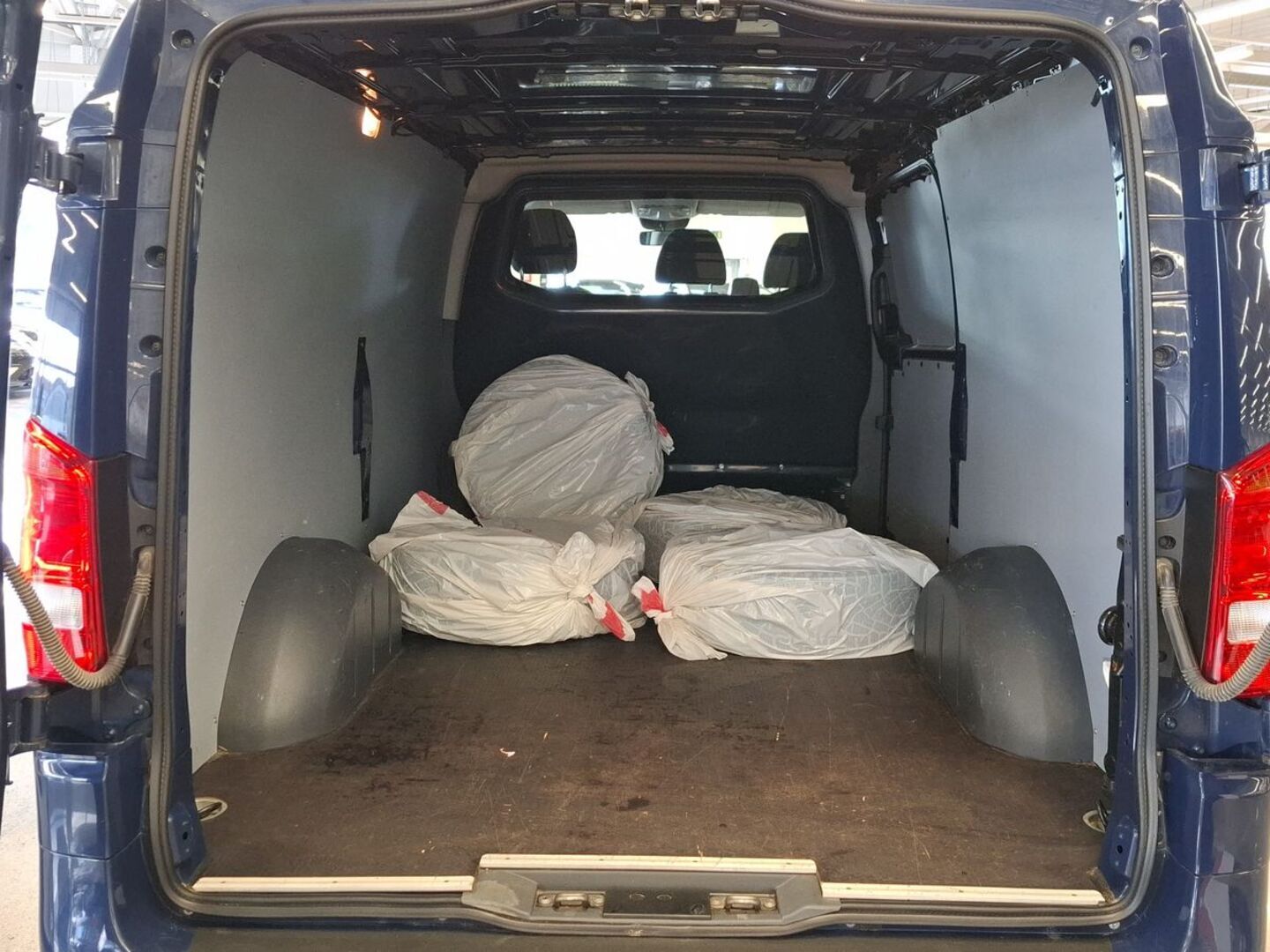 MERCEDES-BENZ Vito 2022