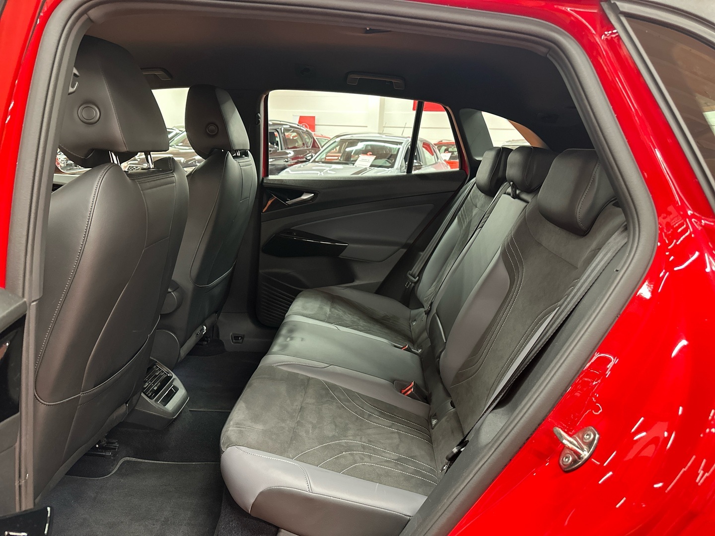 VOLKSWAGEN ID.4 2023