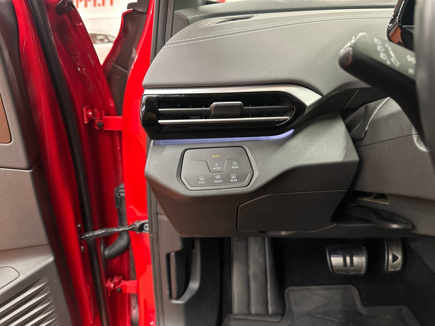 VOLKSWAGEN ID.4 2023