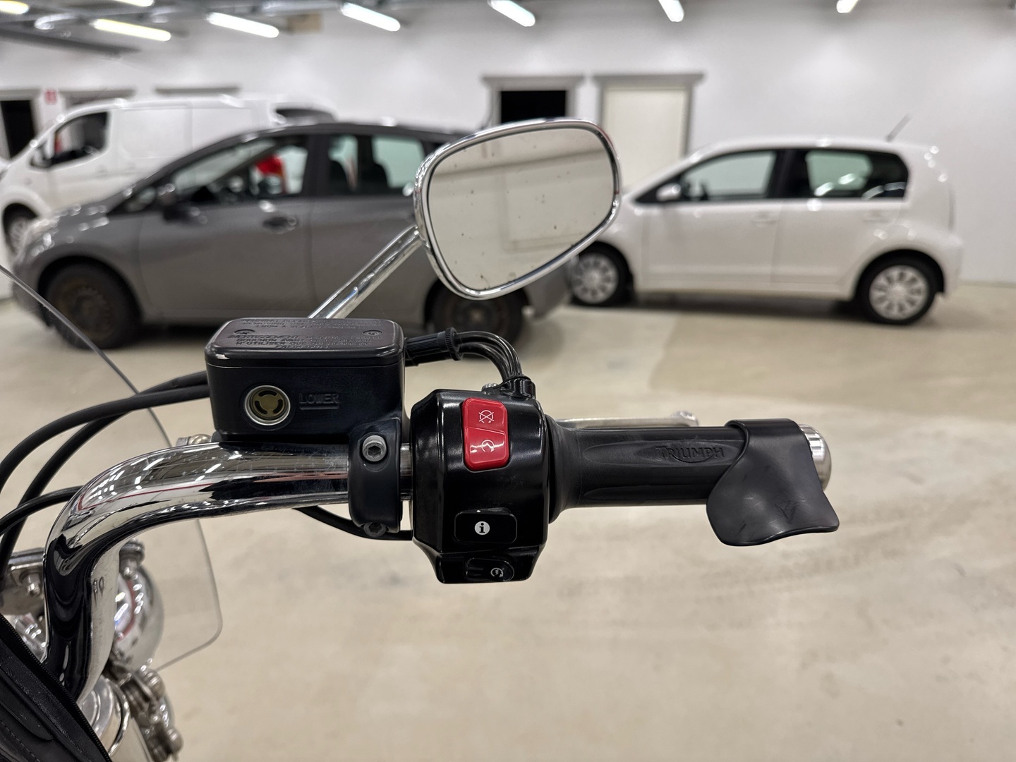 TRIUMPH THUNDERBIRD 2014