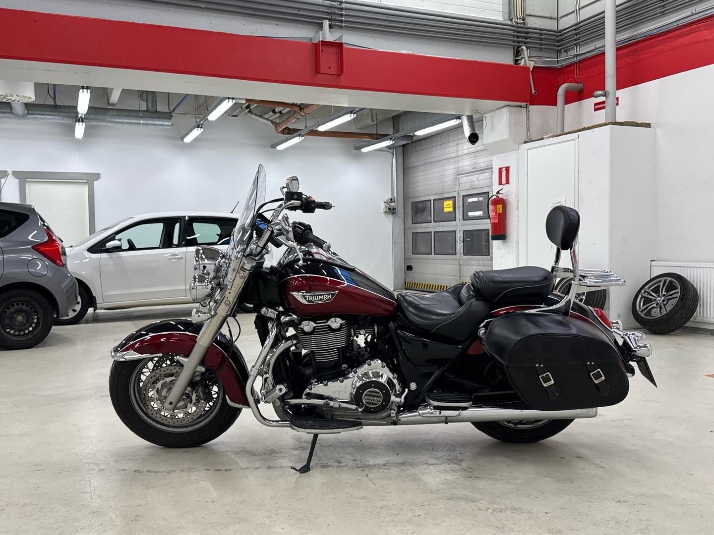 TRIUMPH THUNDERBIRD 2014