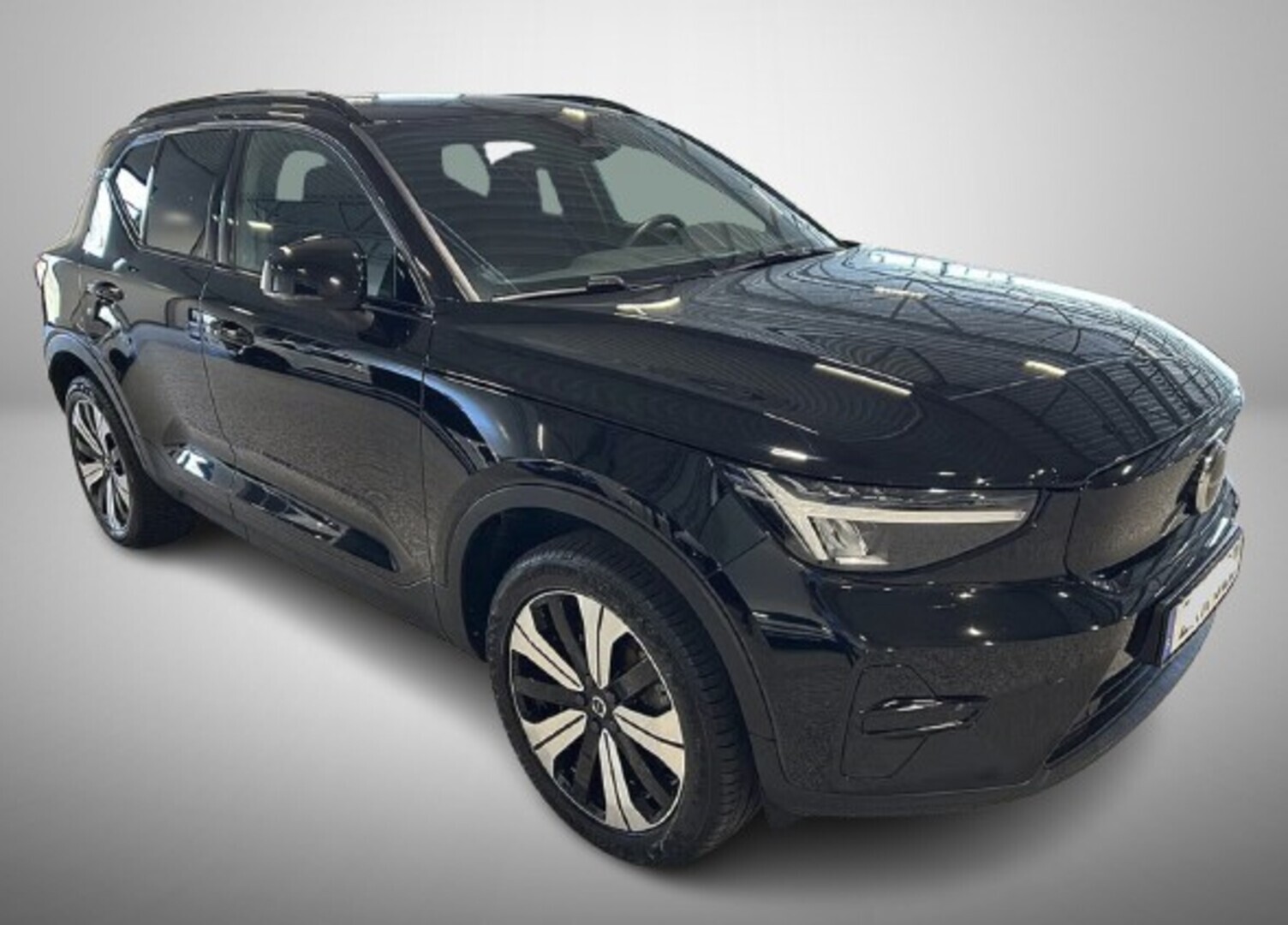 VOLVO XC40 2023