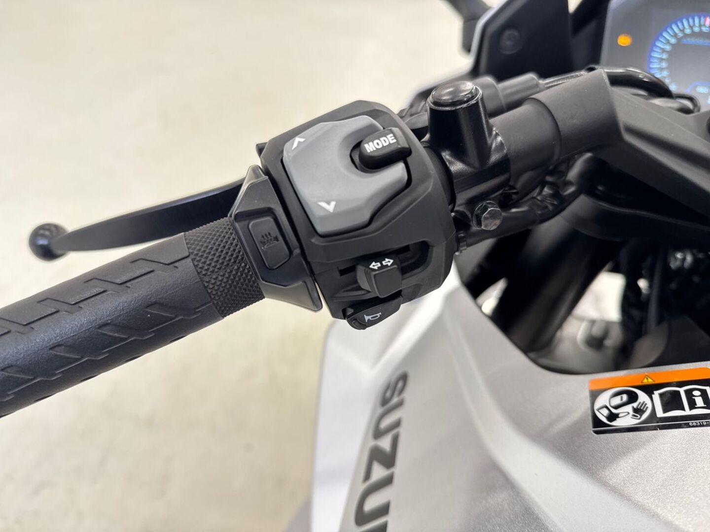 SUZUKI GSX 2024