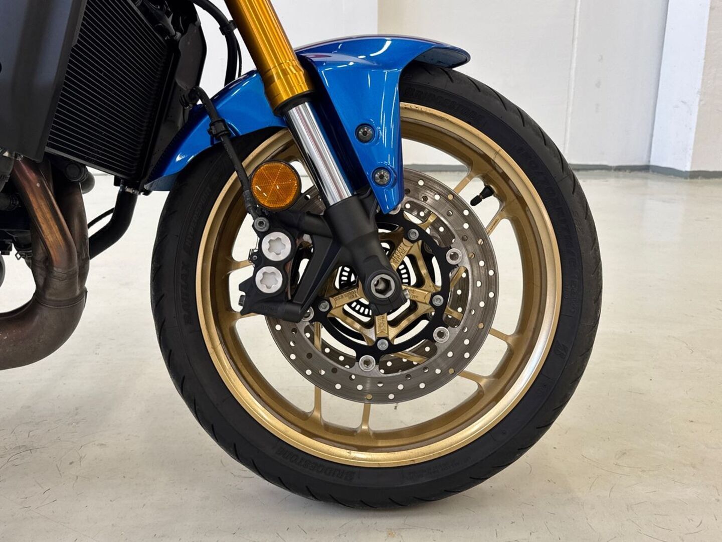 YAMAHA XSR 2024