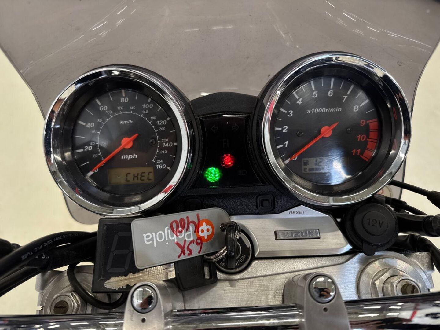SUZUKI GSX 2004